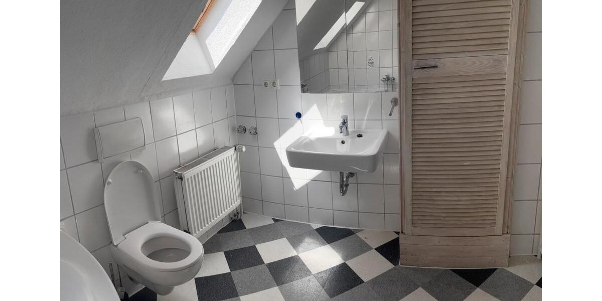 Wohnen auf Zeit Langenfeld (Rheinland) - 3 Zimmer, 75 m&sup2;, 450&euro; | Angebot:24552394