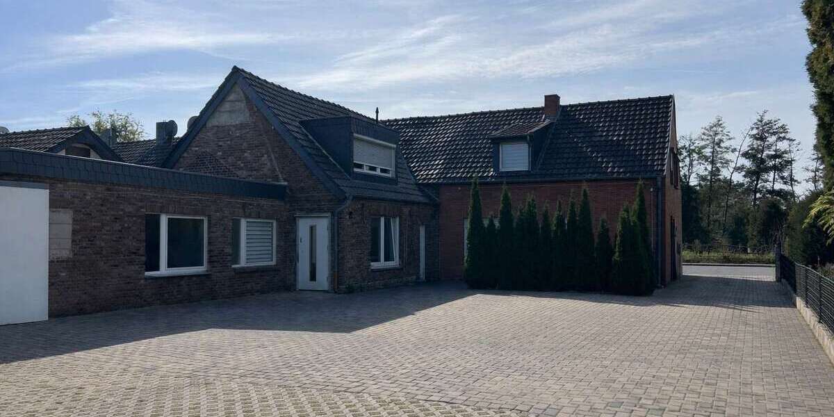 Einfamilienhaus Geldern - 6 Zimmer, 138 m&sup2;, 1.250&euro; | Angebot:25789970