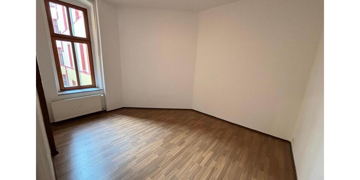 Etagenwohnung Magdeburg - 3 Zimmer, 85 m&sup2;, 635&euro; | Angebot:26164902