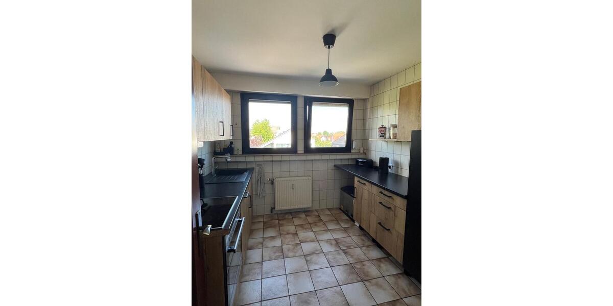 Dachgeschoßwohnung Bornheim - 2.5 Zimmer, 90 m&sup2;, 855&euro; | Angebot:26515567