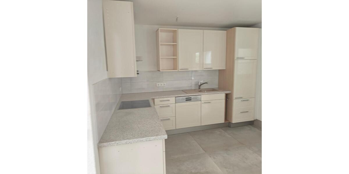 Etagenwohnung Losheim am See - 3 Zimmer, 120 m&sup2;, 950&euro; | Angebot:26250194