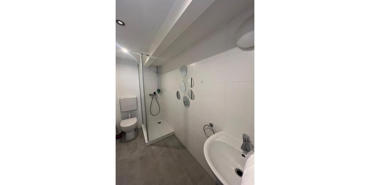 Einfamilienhaus Eberbach - 7 Zimmer, 130 m&sup2;, 1.300&euro; | Angebot:24648278