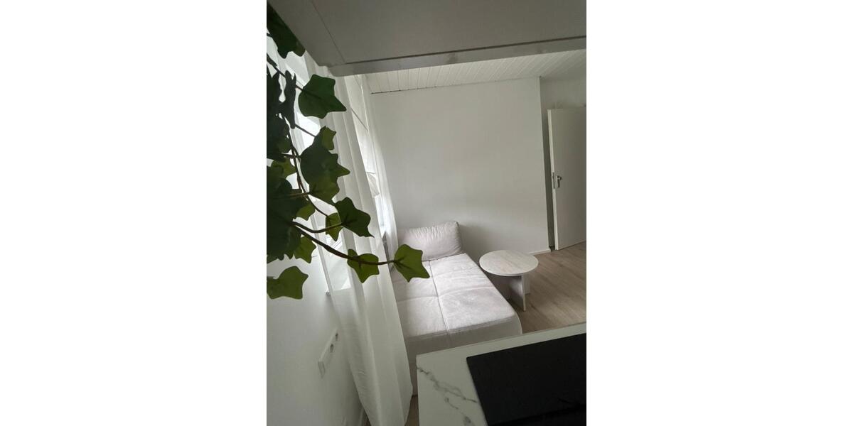 Etagenwohnung Friedrichshafen Allmannsweiler - 1 Zimmer, 10 m&sup2;, 590&euro; | Angebot:25637001