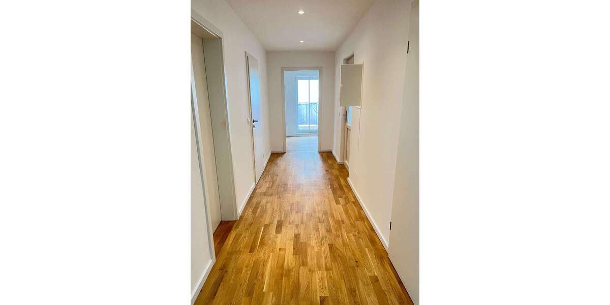 Etagenwohnung Markranstädt - 5 Zimmer, 105 m&sup2;, 1.050&euro; | Angebot:26017586