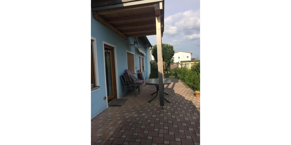 Wohnen auf Zeit Mintraching - 1 Zimmer, 25 m&sup2;, 500&euro; | Angebot:24840902