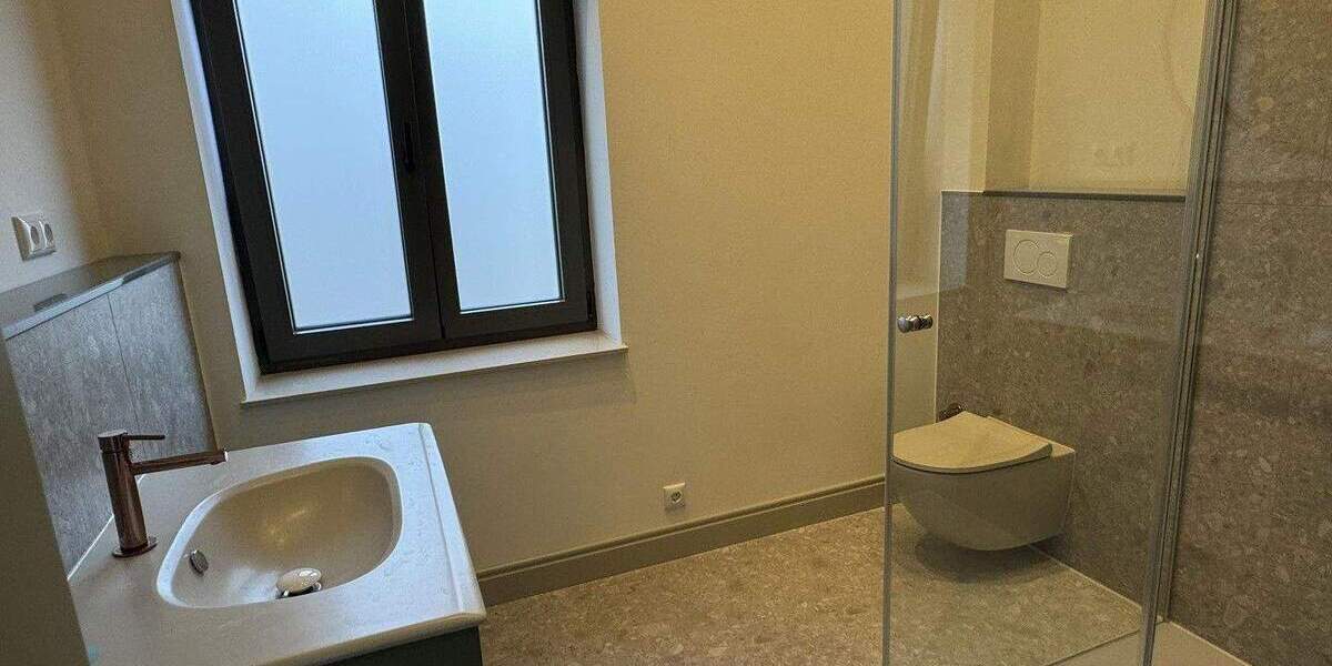 Doppelhaushälfte Hamburg Schnelsen - 4 Zimmer, 140 m&sup2;, 2.999&euro; | Angebot:24858493