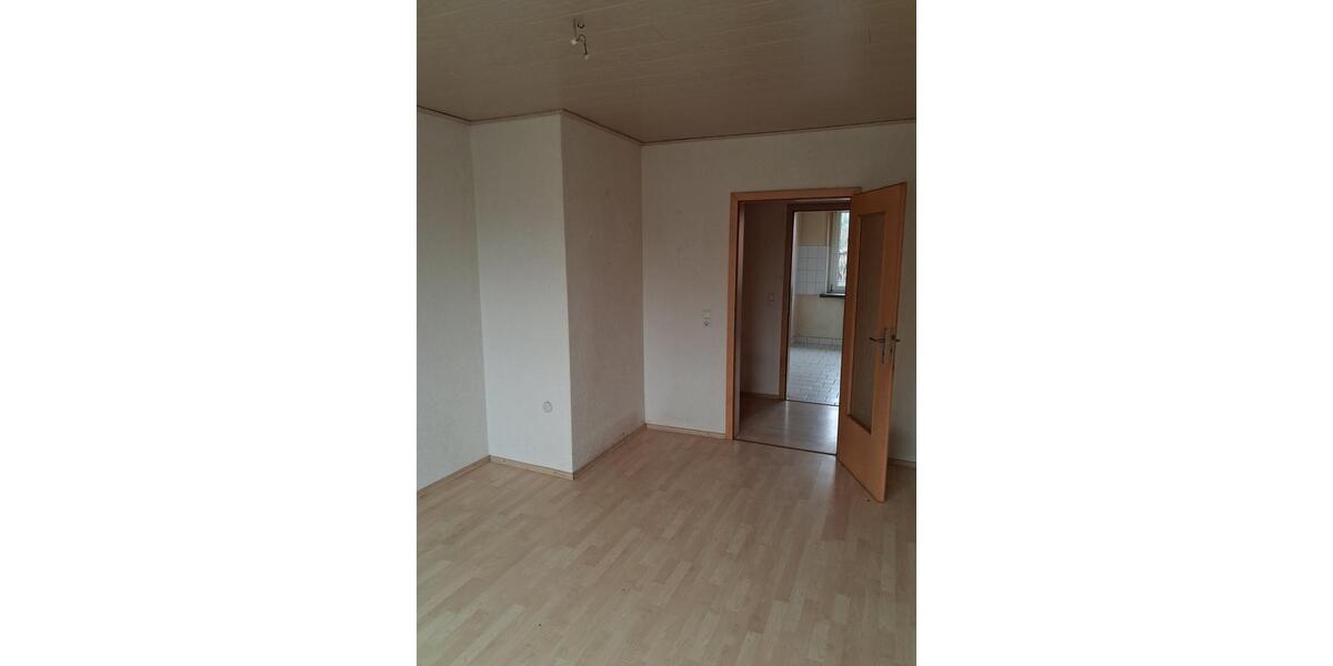 Erdgeschoßwohnung Zerbst (Anhalt) Leps - 3 Zimmer, 66 m&sup2;, 290&euro; | Angebot:25852253