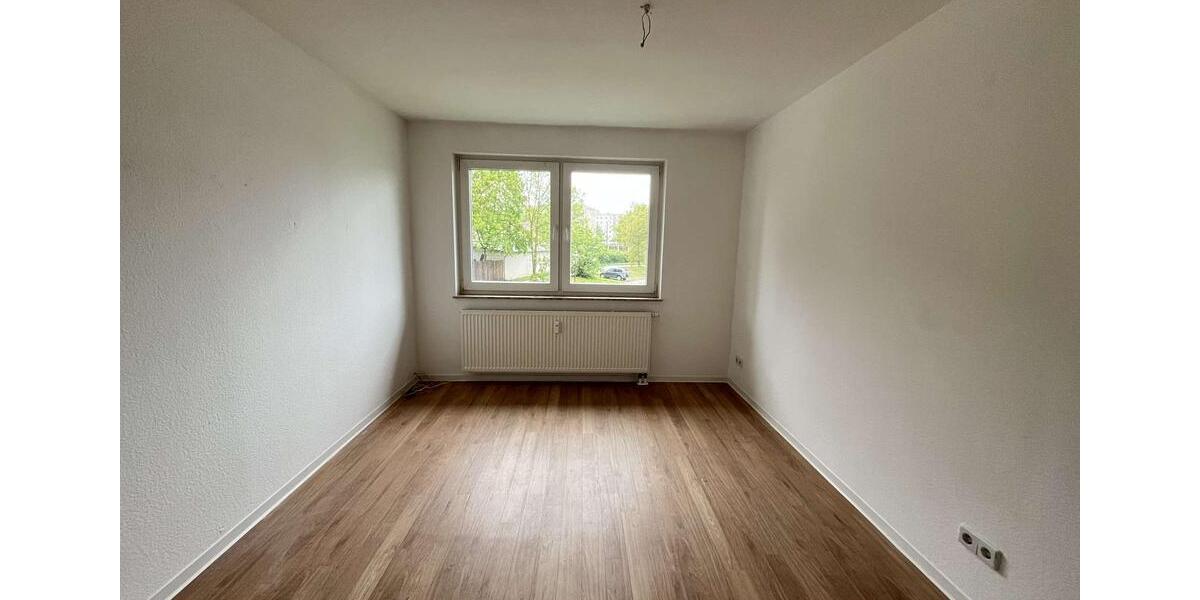 Etagenwohnung Halberstadt - 3 Zimmer, 91 m&sup2;, 499&euro; | Angebot:26675303