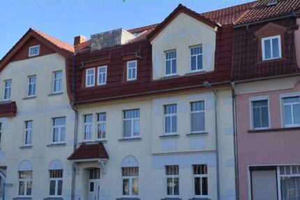 Rarität - Tolle 2-Zimmer EG-Altbauwohnung mit Stellplatz zimmer