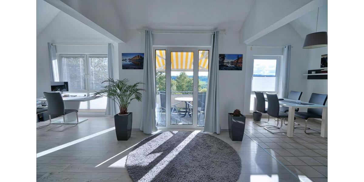Dachgeschoßwohnung Wiehl - 2 Zimmer, 82 m&sup2;, 1.000&euro; | Angebot:26618868