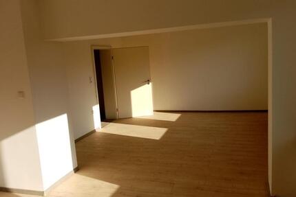 Wohnung Schöningen - 2 Zimmer, 74 m&sup2;, 370&euro; | Angebot:25368321