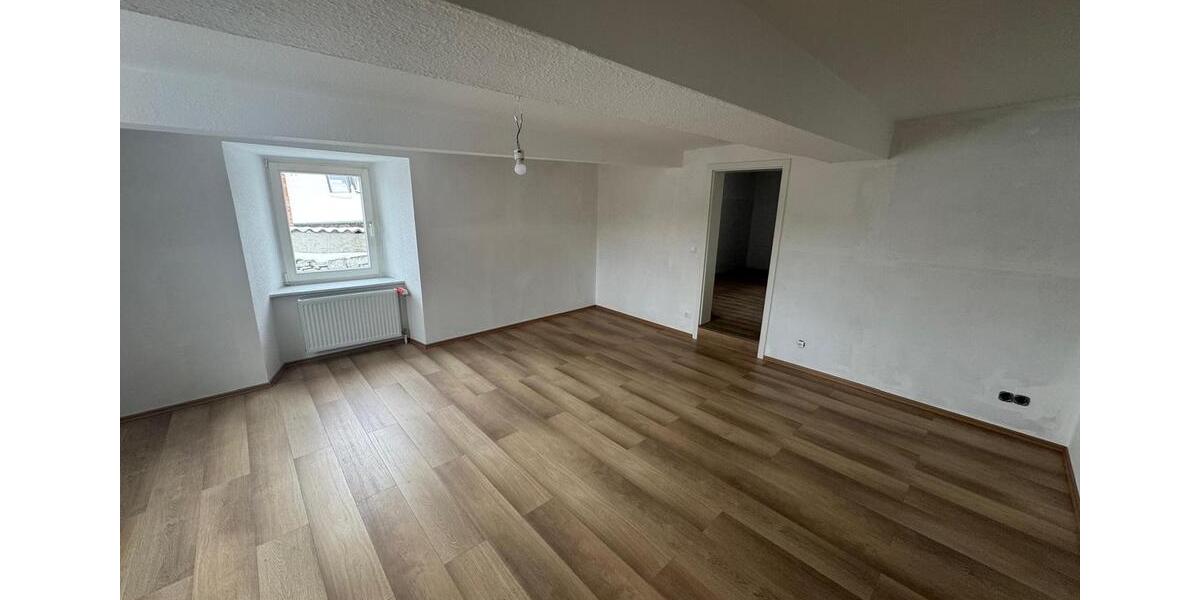 Erdgeschoßwohnung Wettin-Löbejün Löbejün - 1 Zimmer, 48 m&sup2;, 290&euro; | Angebot:24752683