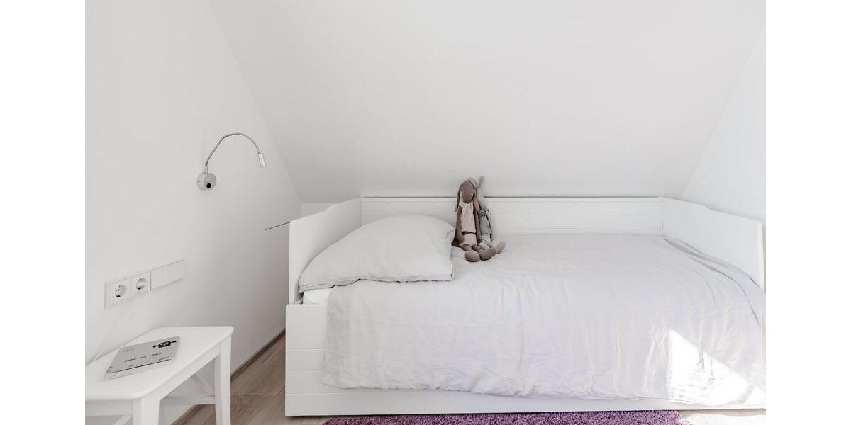 Dachgeschoßwohnung Garding - 3 Zimmer, 1.200&euro; | Angebot:22589022