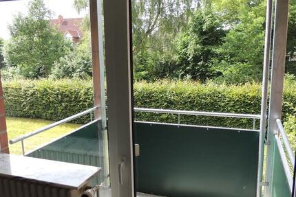 Singletraum: 2 Zi., EBK, Tageslichtbad, Balkon, ruhig gelegen 2 zimmer