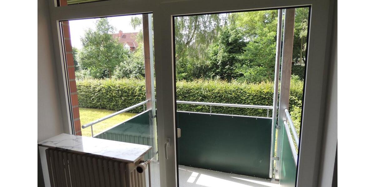 Singletraum: 2 Zi., EBK, Tageslichtbad, Balkon, ruhig gelegen 2 zimmer