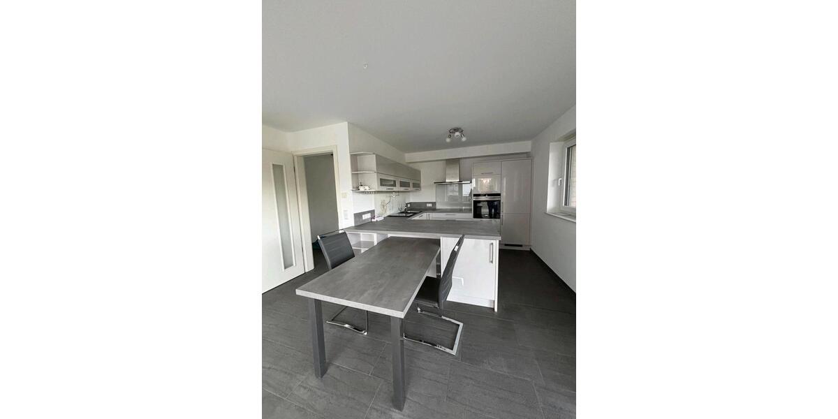 Etagenwohnung Spelle - 3 Zimmer, 86 m&sup2;, 925&euro; | Angebot:24869862