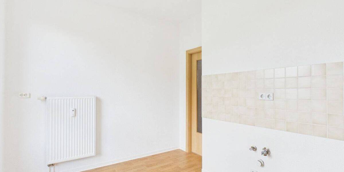 Etagenwohnung Chemnitz Sonnenberg - 2 Zimmer, 60 m&sup2;, 301&euro; | Angebot:26844099