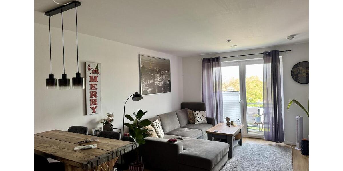 Etagenwohnung Pinneberg - 3 Zimmer, 78 m&sup2;, 1.477&euro; | Angebot:26398722