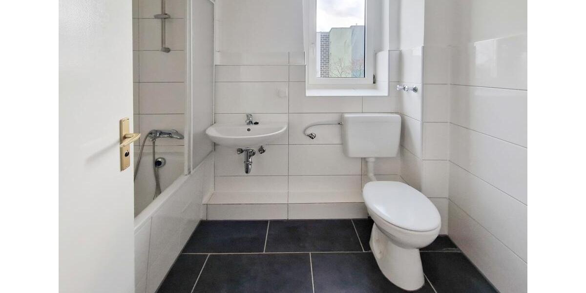Etagenwohnung Köln Porz - 3 Zimmer, 77 m&sup2;, 905&euro; | Angebot:26636026