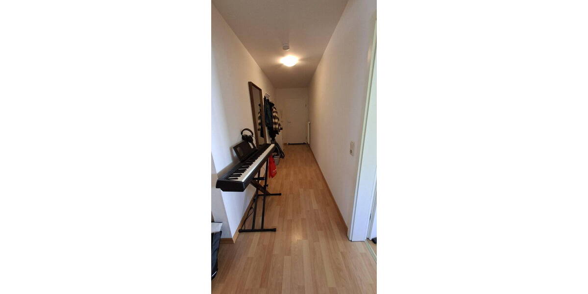 Etagenwohnung Bornheim - 2 Zimmer, 61 m&sup2;, 710&euro; | Angebot:26731063
