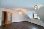 Dachgeschoßwohnung Haßfurt - 3 Zimmer, 95 m&sup2;, 850&euro; | Angebot:25644002