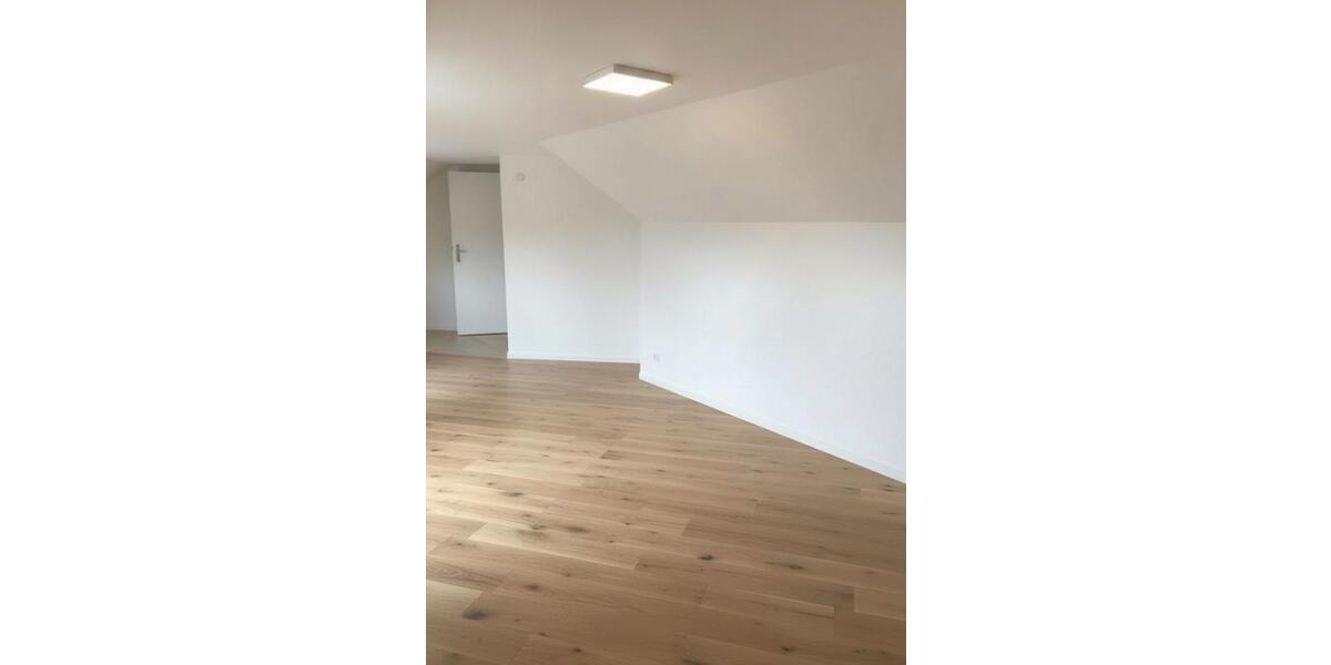 Dachgeschoßwohnung Gerolzhofen - 2 Zimmer, 70 m&sup2;, 680&euro; | Angebot:24602293