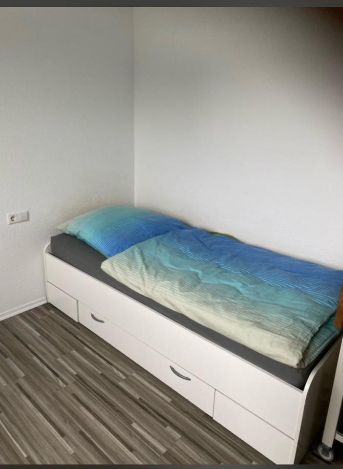 1 Zimmer Wohnung nur für Studenten und Praktikanten