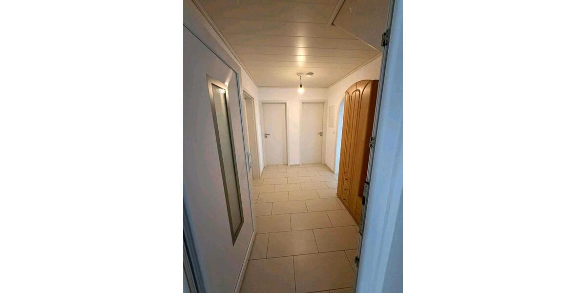 Etagenwohnung Weißbach - 3 Zimmer, 70 m&sup2;, 950&euro; | Angebot:26497847