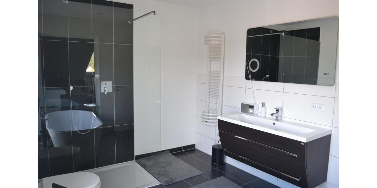 Dachgeschoßwohnung Mendig - 3 Zimmer, 108 m&sup2;, 1.250&euro; | Angebot:26023350