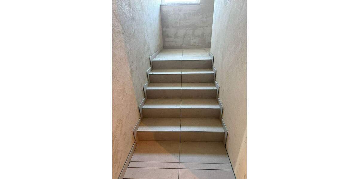 Etagenwohnung Gerolzhofen - 3 Zimmer, 104 m&sup2;, 1.150&euro; | Angebot:24637214