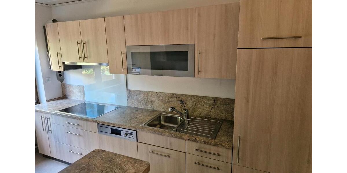 2-Zimmer-Wohnung im Erdgeschoss mit Kamin und großen Garten 2 zimmer