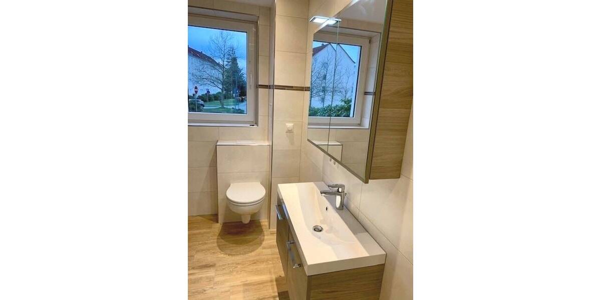 Etagenwohnung Reichenbach - 3 Zimmer, 62 m&sup2;, 400&euro; | Angebot:26065680