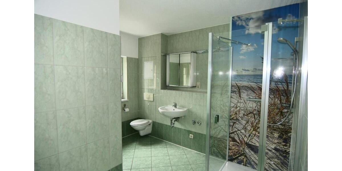 ** 3-RAUM-WOHNUNG, SEEBAD LUBMIN, MIT TERRASSE, PKW-STELLPLATZ ** 3 zimmer