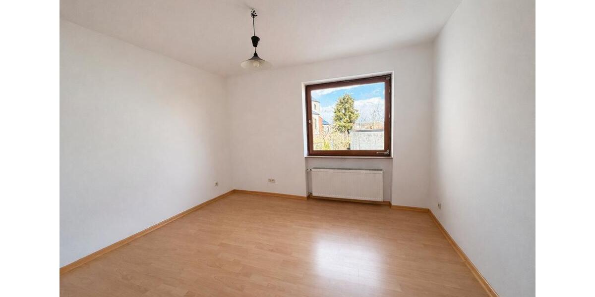 Etagenwohnung Losheim am See - 4 Zimmer, 101 m&sup2;, 890&euro; | Angebot:26642879