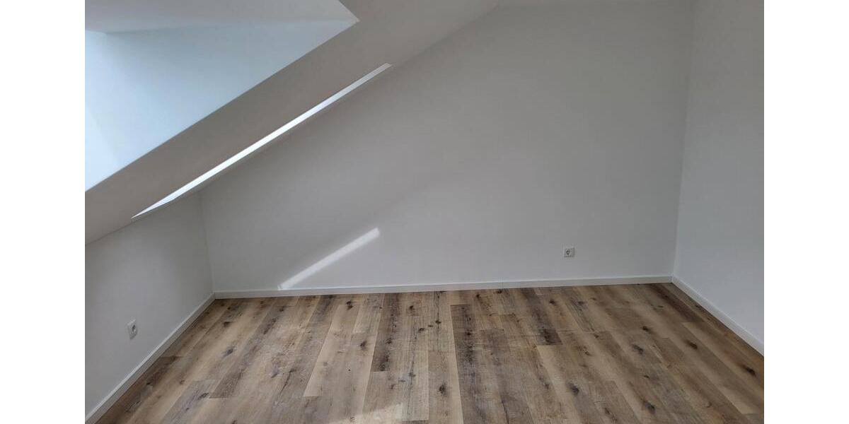 Maisonettenwohnung Rohr - 4 Zimmer, 96 m&sup2;, 980&euro; | Angebot:26024612