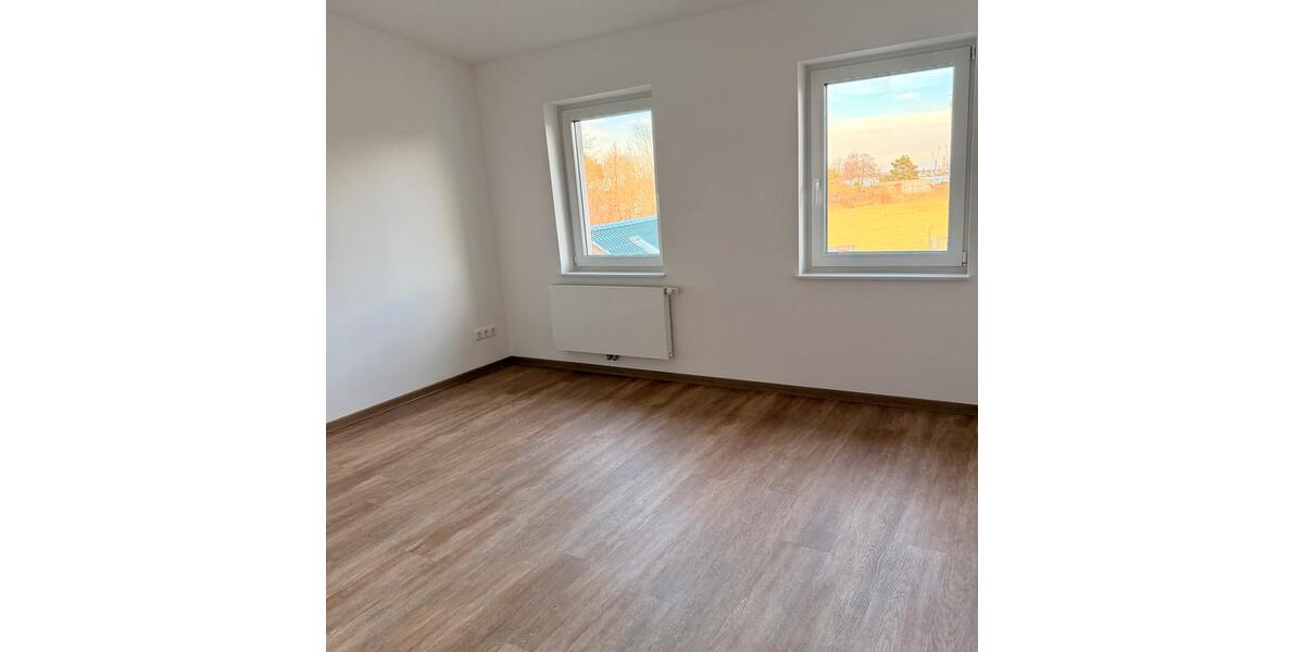 Etagenwohnung Rostock Groß-Klein - 3 Zimmer, 83 m&sup2;, 1.200&euro; | Angebot:25319262