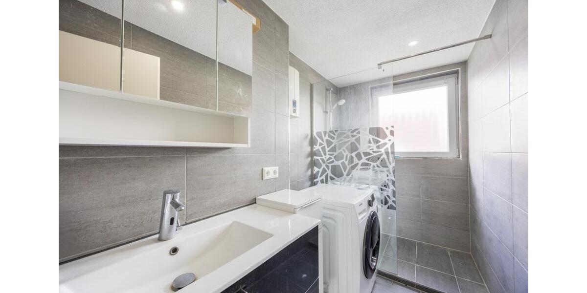 Etagenwohnung Besigheim - 3 Zimmer, 70 m&sup2;, 1.150&euro; | Angebot:24756207