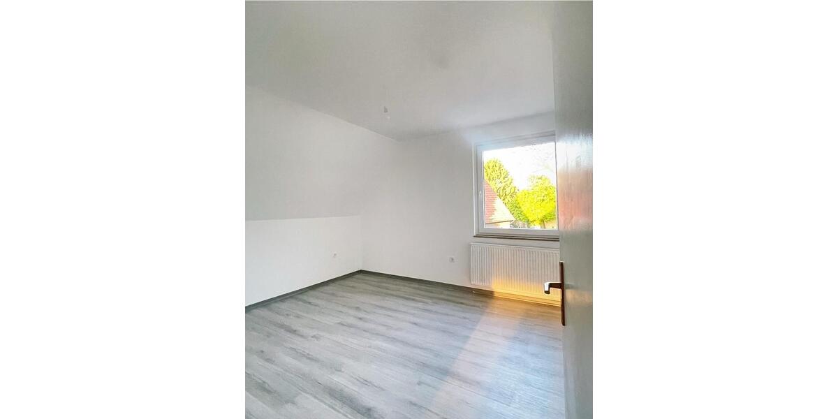 Etagenwohnung Kirchlengern - 3 Zimmer, 70 m&sup2;, 670&euro; | Angebot:26703018