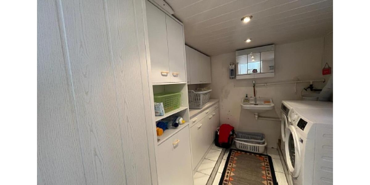 Mehrfamilienhaus, Wohnhaus Eschweiler - 5 Zimmer, 152 m&sup2;, 1.500&euro; | Angebot:26279611