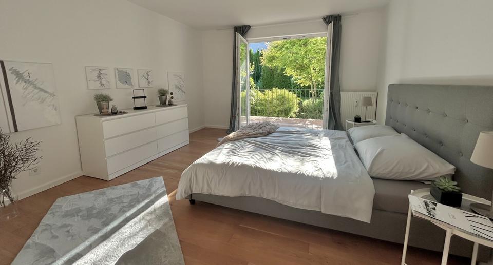 Rarität in Tutzing, Seenah,exclusive sonnige möbl. 2,5 Zi Wohnung