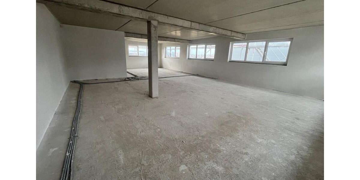 Gewerbeobjekt Veitsbronn - 1.260&euro; | Angebot:25643673