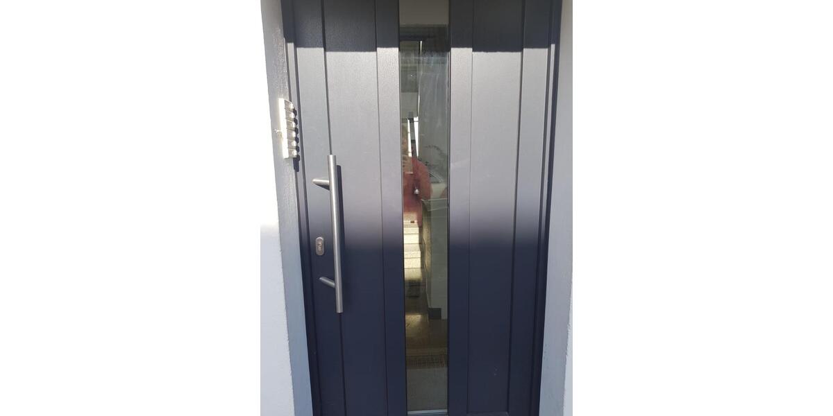 Dachgeschoßwohnung Lage - 3 Zimmer, 50 m&sup2;, 390&euro; | Angebot:25882605