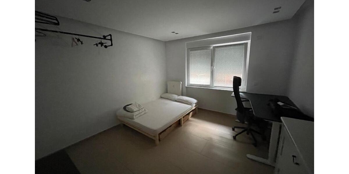 Wohnen auf Zeit Frankfurt am Main Westend Süd - 1 Zimmer, 17 m&sup2;, 770&euro; | Angebot:25151803
