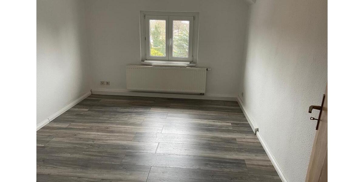 Dachgeschoßwohnung Senftenberg - 2 Zimmer, 54 m&sup2;, 465&euro; | Angebot:25378946