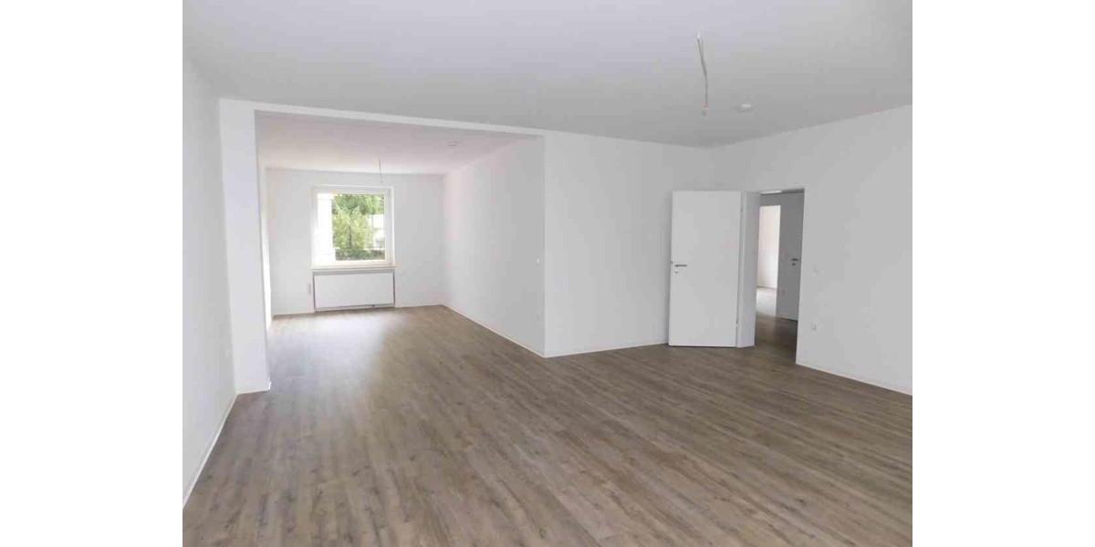 Etagenwohnung Essen Südviertel - 3 Zimmer, 110 m&sup2;, 1.089&euro; | Angebot:24634663