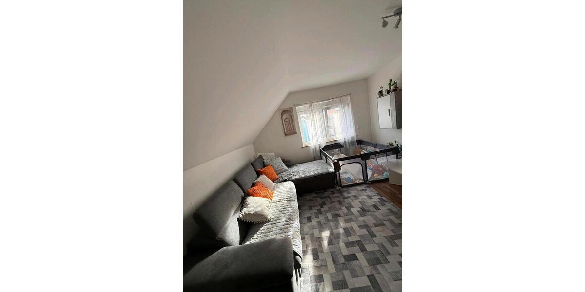 Dachgeschoßwohnung Leverkusen Alkenrath - 2 Zimmer, 45 m&sup2;, 700&euro; | Angebot:24806626