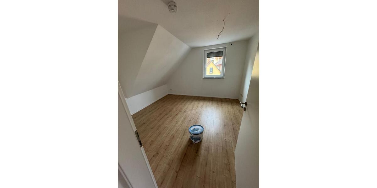 Güglingen Frauenzimmern Dachgeschoss WHG, 2 stöckig 4 zimmer