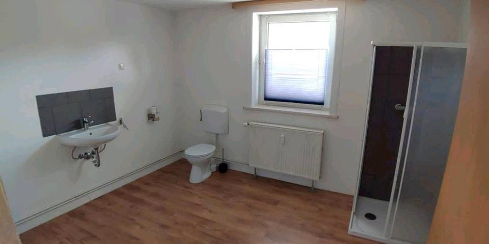 Etagenwohnung Knüllwald - 3 Zimmer, 90 m&sup2;, 655&euro; | Angebot:26564856