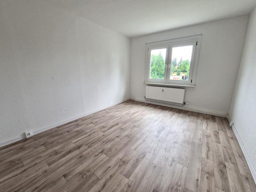 4-Zimmer-Wohnung im 2. Obergeschoss zu vermieten