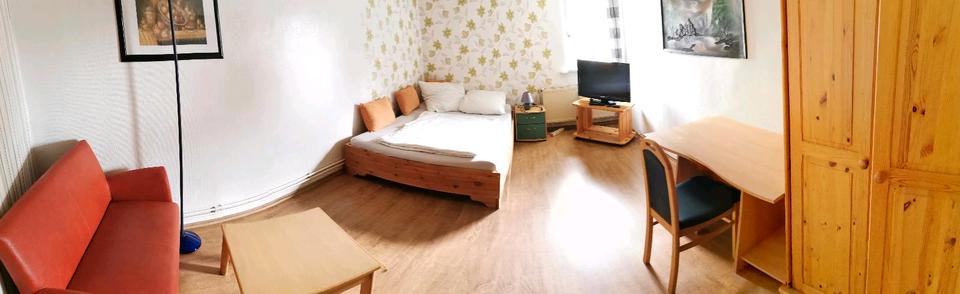 Wohnen auf Zeit Dransfeld - 4 Zimmer, 103 m&sup2;, 15&euro; | Angebot:26449342